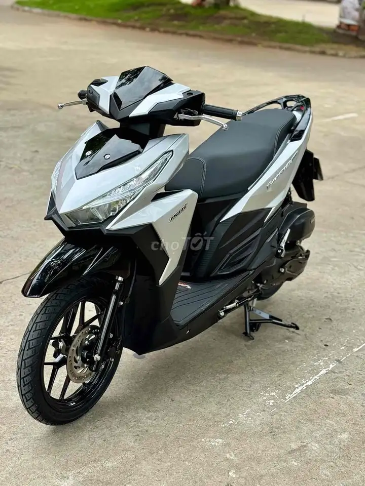 Honda Vario 150 2018, серебристо-черный, рассрочка 50%