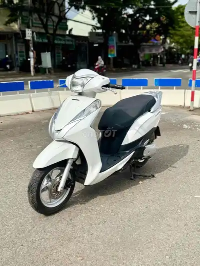 Honda Lead 2014, белый