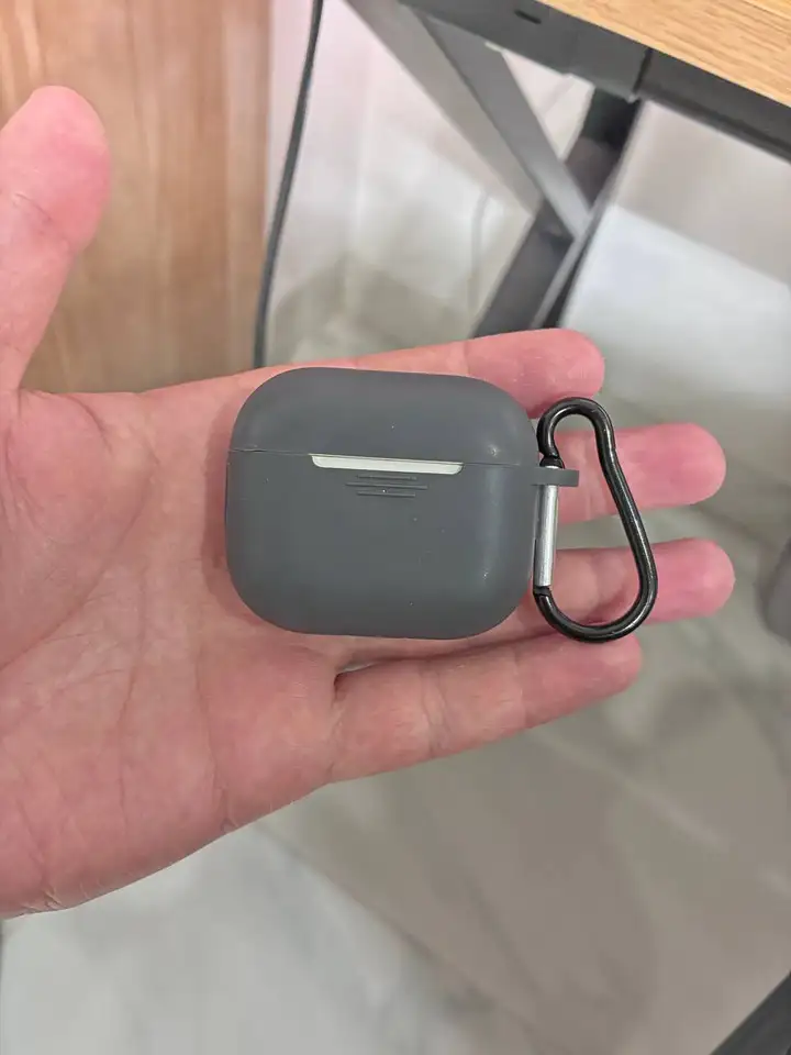 AirPods 3