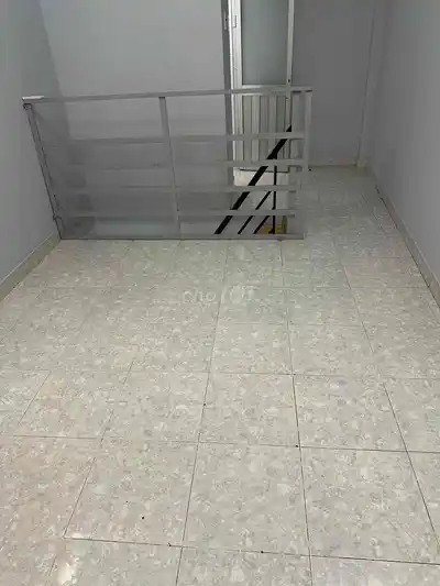 Аренда или продажа дома в переулке, Хоанг Ван Тху