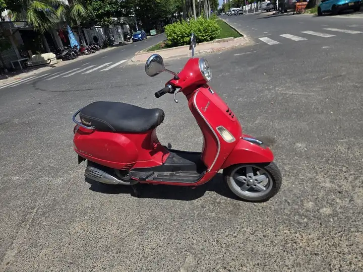 Vespa LX125