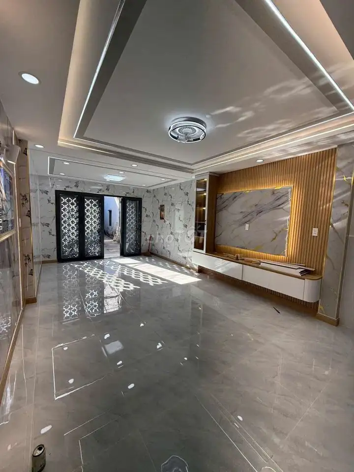 Продажа дома с нотариальным актом напротив Gigamall, старый Тхы Дык