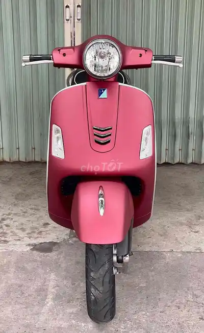 Piaggio Vespa GTS 125 2018 ABS i-Get с оформлением документов