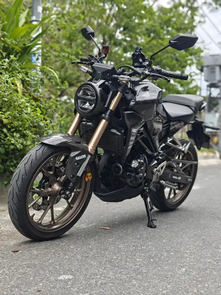 Honda CB300R