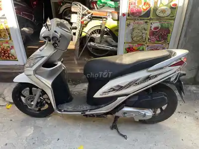 Honda Vision Fi, тихий двигатель, номера 29, красивый мопед