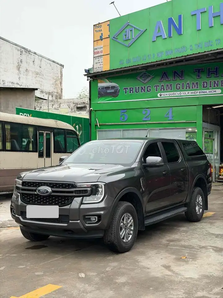 Ford Ranger XLS 2024, 31 000 км, серый