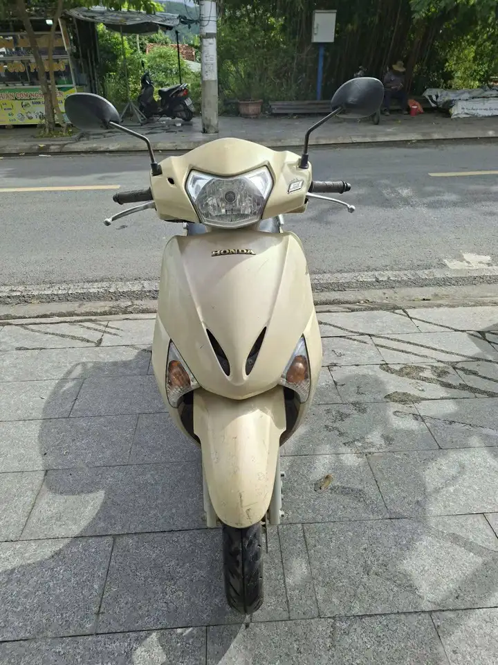 Honda Lead 2011