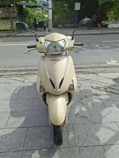 Honda Lead 2011
