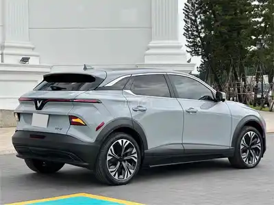 Vinfast VF6 Plus 2025 преодолевает расстояние до 6 000 км в США