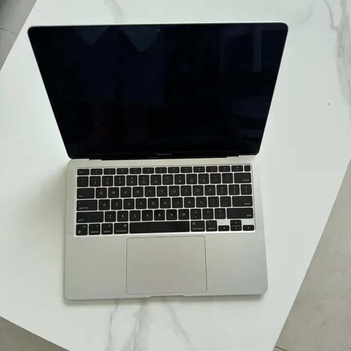 MacBook Air M1 Silver 256 GB