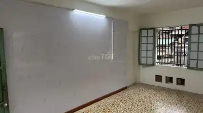 Сдается квартира в общежитии 50 м², Военно-медицинская академия, Ха Донг