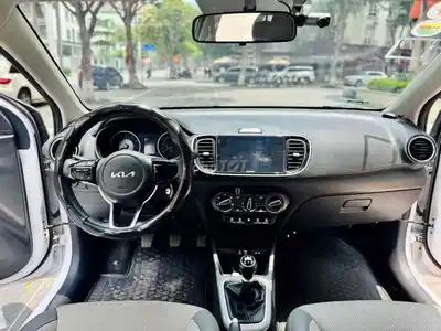 Kia Soluto 2022 белый 79 000 км