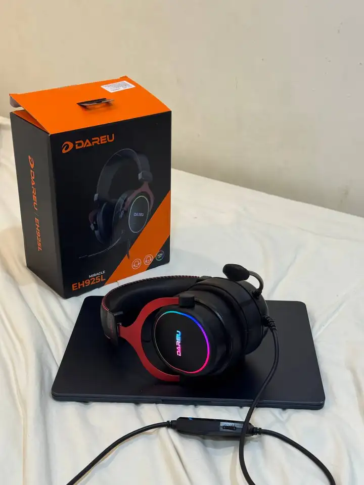 Компьютерные наушники DAREU EH925L