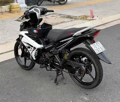 Yamaha Exciter 135 2014 черно-белый