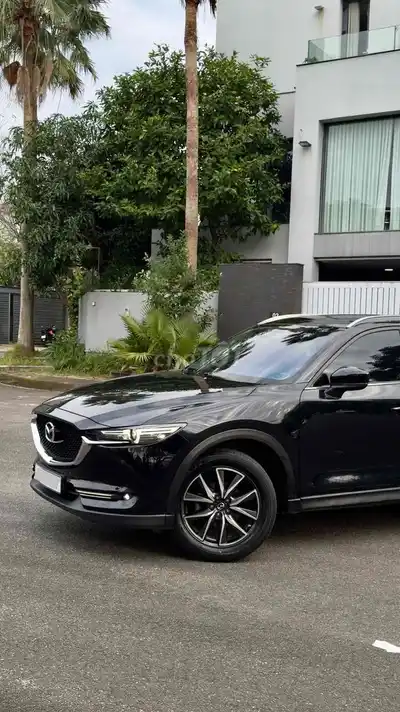 Mazda CX-5 2018 2.5 Premium 75 000 км Черный