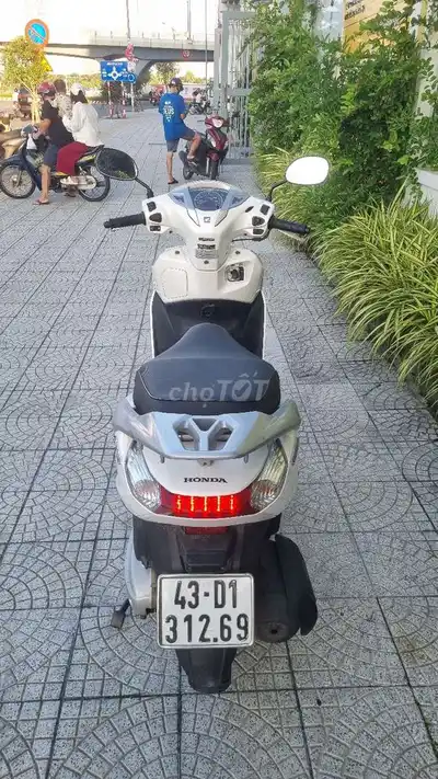 HONDA LEAD 2015 БЕЛЫЙ