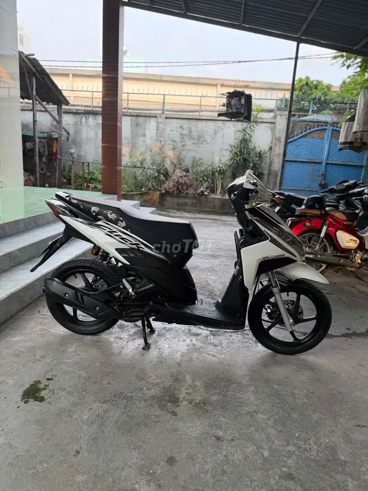 Honda Click Thai 2012 белый черный