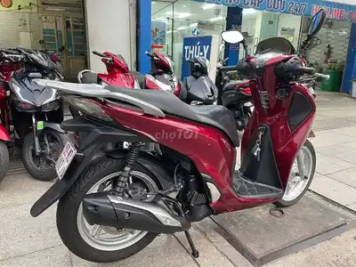 Honda SH 125 ABS 2018 Красный 90%