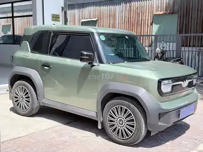 VinFast VF3 2025 зеленый хаки 20 000 км в отличном состоянии