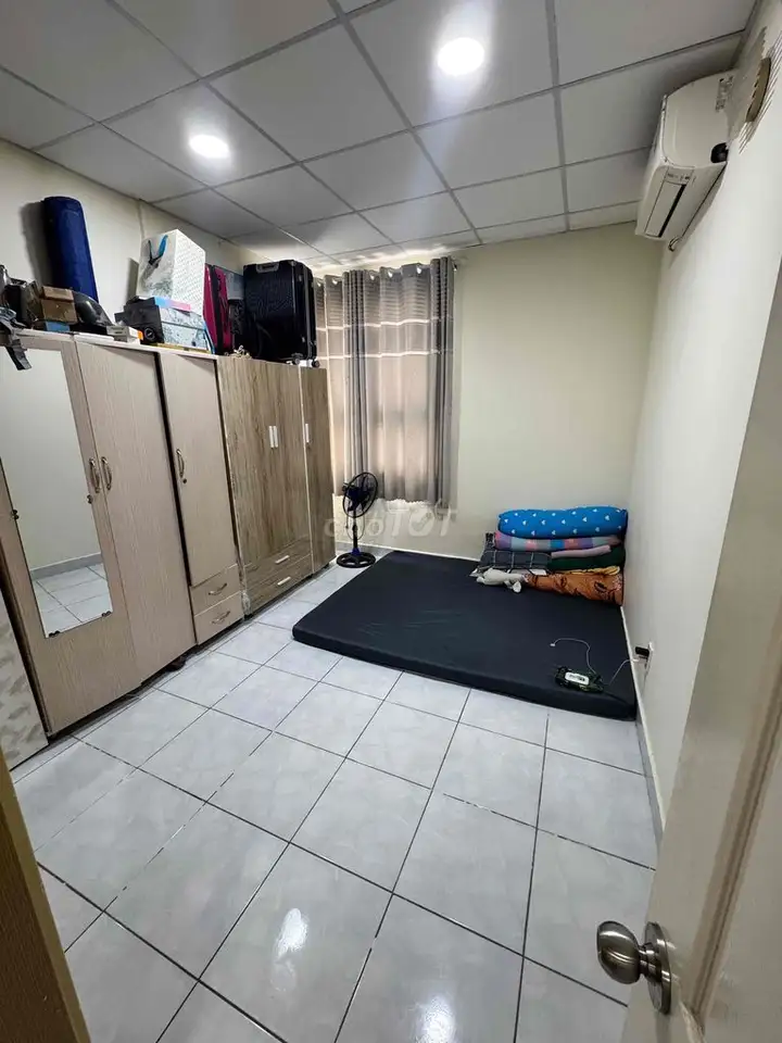 1-комнатная квартира, 1 санузел, 38 кв.м., средний этаж