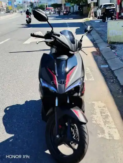 HONDA AIR BLADE 2017 матовый чёрный