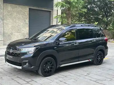 Suzuki XL7 1.5 AT 2023, черный, автомат