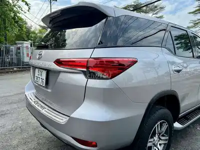 Инвентарный номер масла и серебра Toyota Fortuner 2022