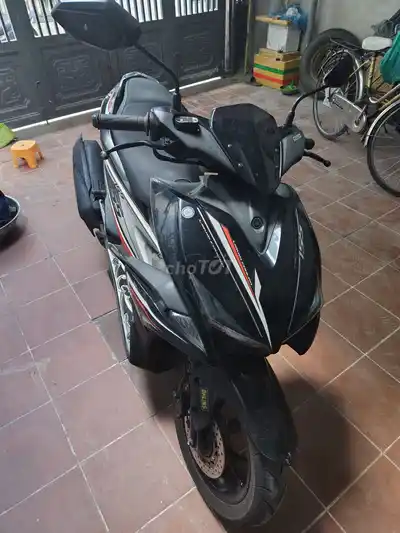 Yamaha NVX 155, черный