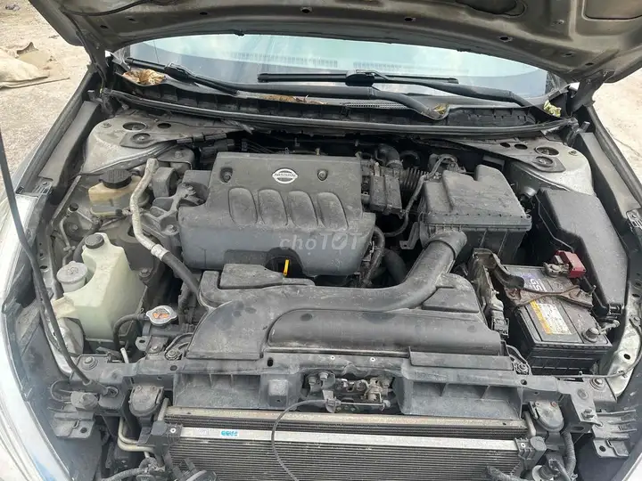 Nissan Teana 2010 Серебристый 130 000 км