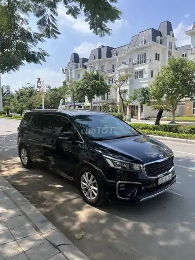 Kia Sedona Full Черная
