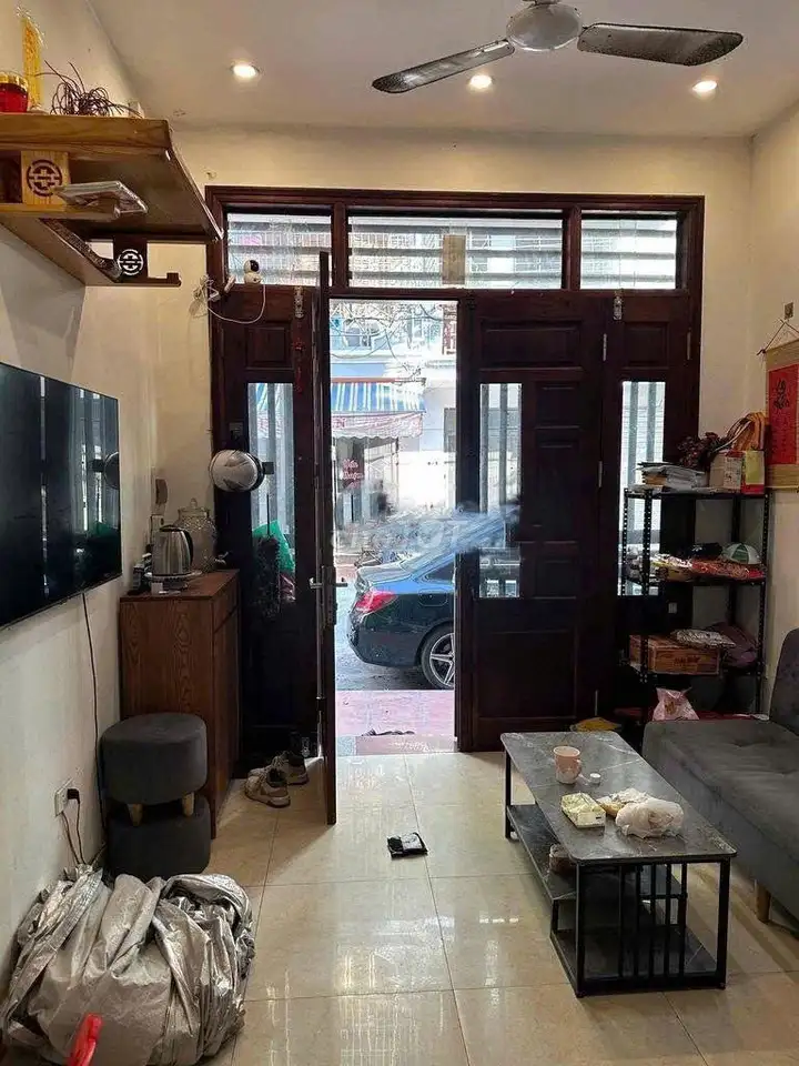 Cho thuê nhà 30m2 x 5 tầng full nội thất, ô tô đỗ cửa, Hà Đông