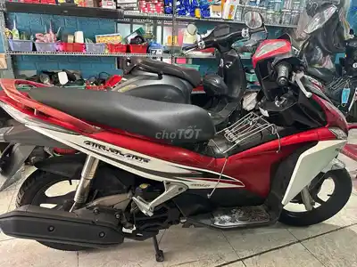 Honda Air Blade красно-бело-черный