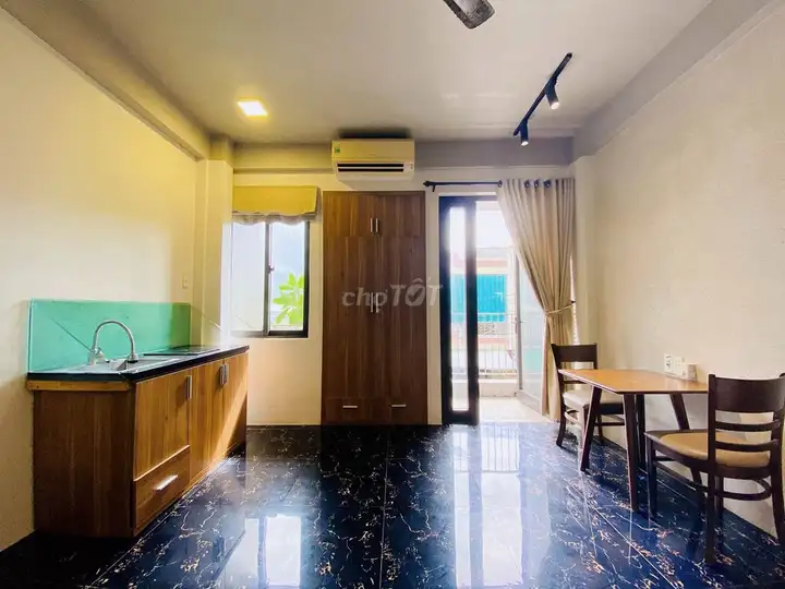 Квартира с полной меблировкой рядом с Университетом экономики, Дананг
