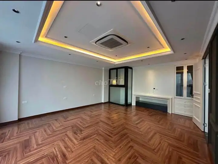 Bán nhà Nguyễn Sơn, 6 tầng, ô tô tránh, kinh doanh