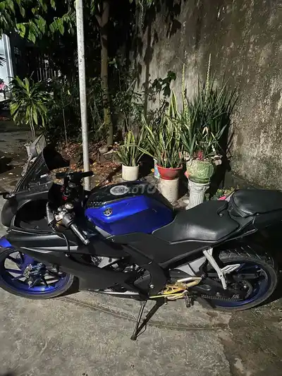 Yamaha R15 V3 сине-черный, мотоцикл с ручным сцеплением