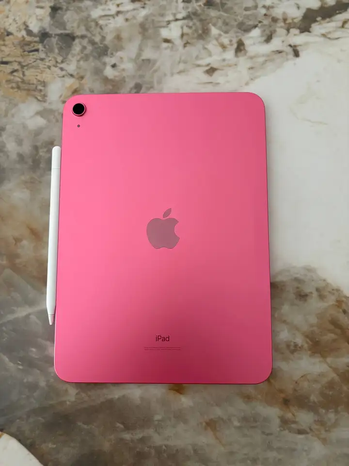 iPad 10-го поколения 64GB + Apple Pencil + чехол