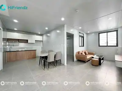 Просторная квартира рядом с Emart, удобно добираться до Binh Thanh