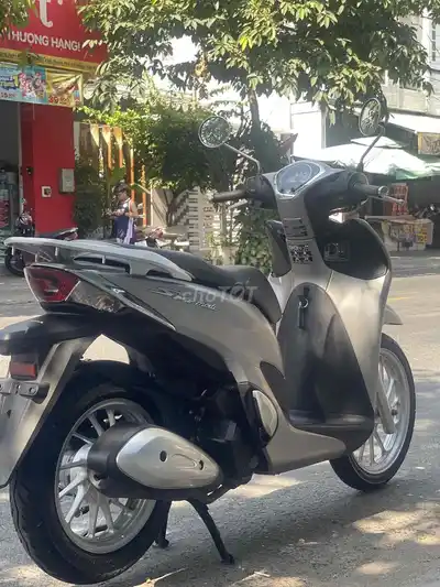 Honda SH Mode серебристый 2021 ABS
