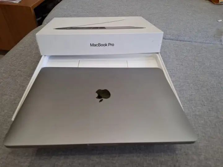 MacBook Pro 13" 2019