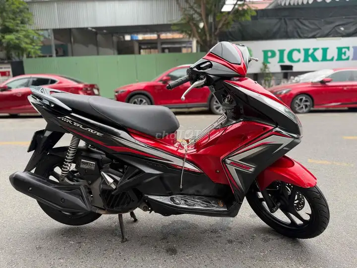 Honda Air Blade 2015 Красно-черный оригинал тихий взнос 7д