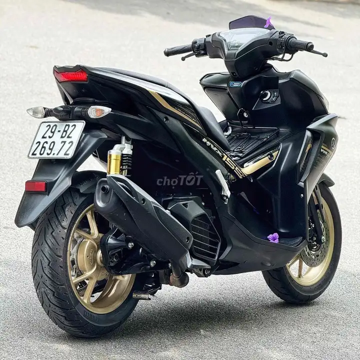 Yamaha NVX V2 2023, гос. номер 29, в отличном состоянии