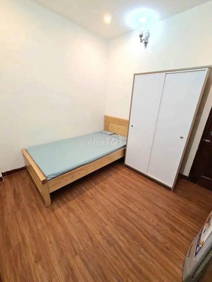 Сдается комната в Хоанг Май, кондиционер, водонагреватель