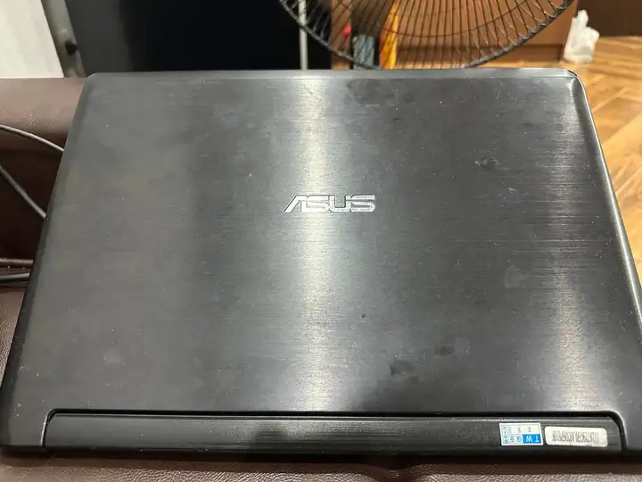 Ноутбук Asus