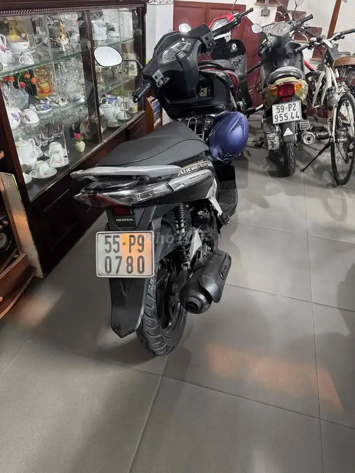 Honda Air Blade 2010 Черно-серебристый