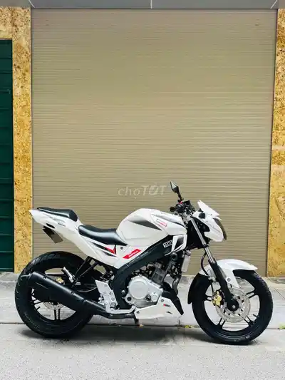 Yamaha FZ 150 FI белый оригинальный автомобиль Yamaha