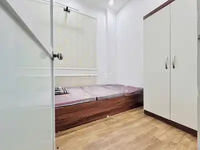 Комната в аренду на улице Нгуен Кханг, Кау Зяй