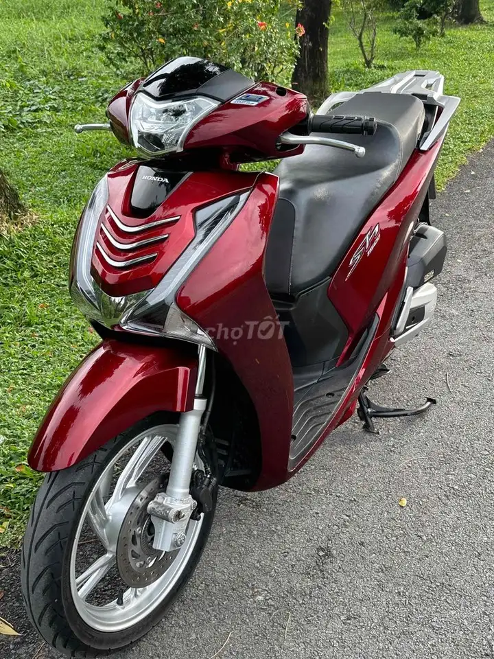 Honda SHVN 150cc 2017 ABS Красный