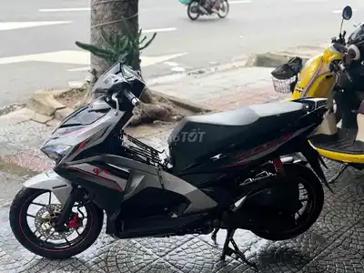Honda Air Blade черный с серебряным, Вьетнам
