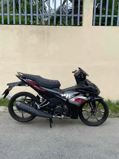 Мягкий чехол Yamaha Exciter 155, черный, основные характеристики
