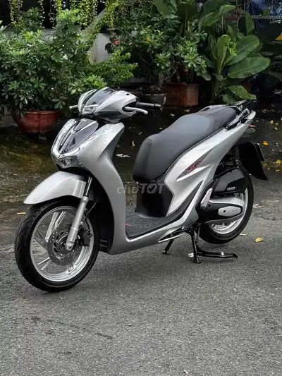 Honda SH 160i ABS 2024 Серебристый